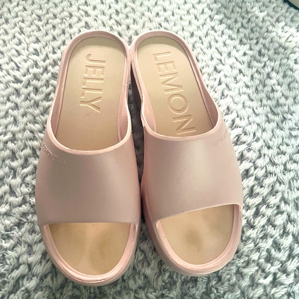 Jelly lemon shoes light pink new hardly worn